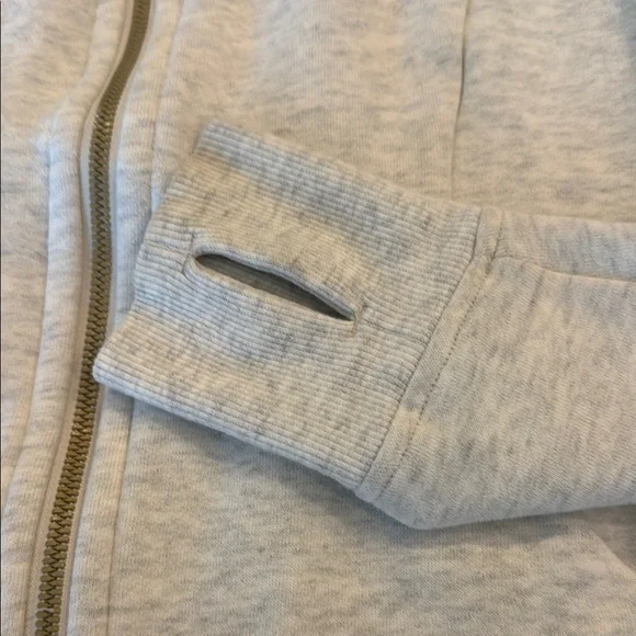 Lululemon Scuba Full Zip Hoodie - Picture 3 of 5